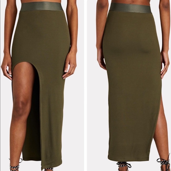 🆕 Alix NYC Trist Rib Knit Midi Skirt - Picture 2 of 11